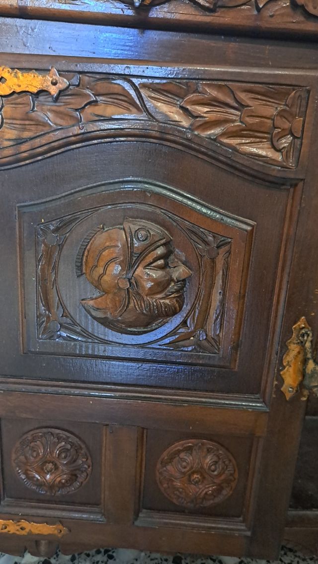 Armario catalan taquillon s.xix