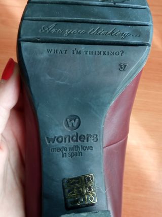 Tacones Granates Wonders Talla 37