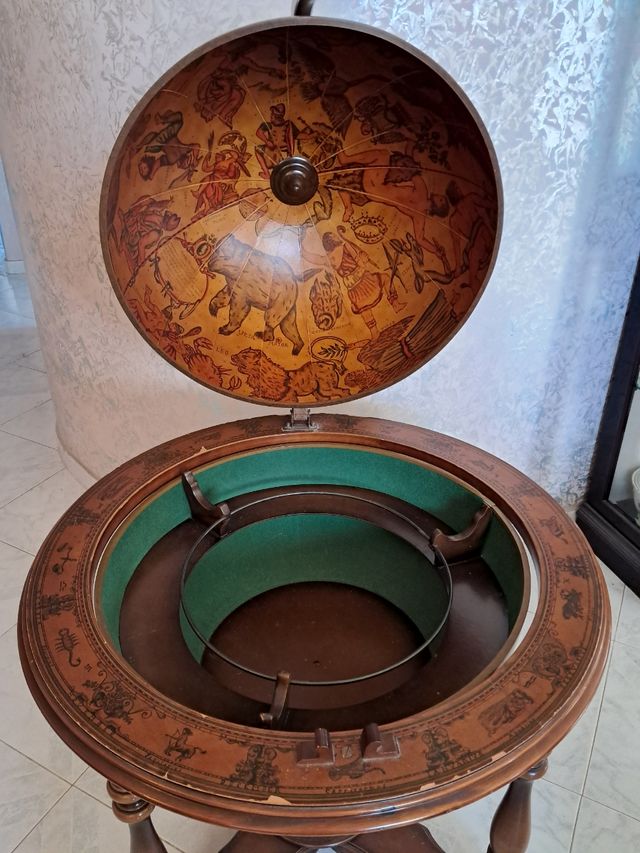 Mappamondo bar porta liquori