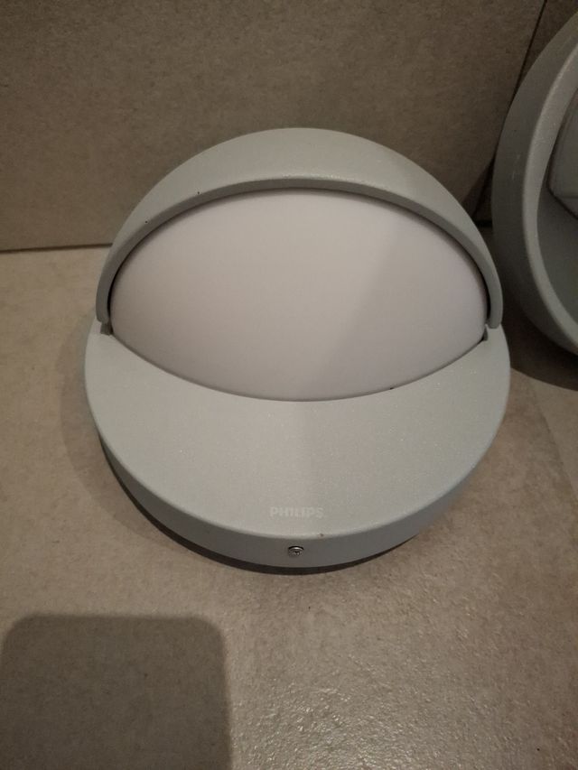 Lampade Philips da giardino o terrazzo