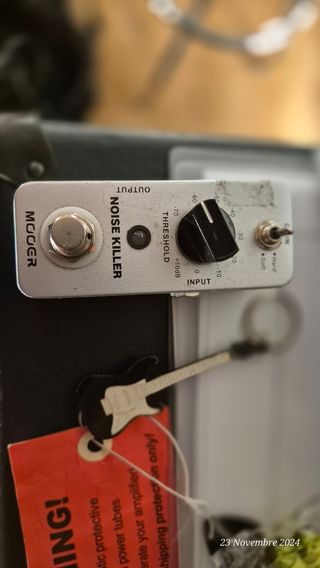 Pedalino chitarra noise