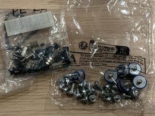 Tornilleria variada para PC y portatil HP