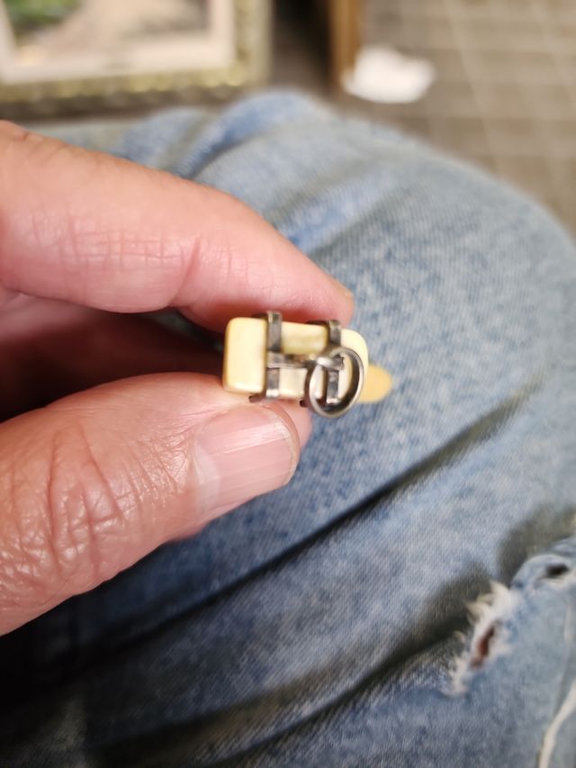 Hermoso colgante vintage marfil y plata 