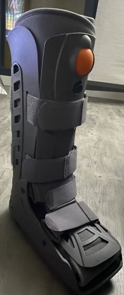 Bota Walker alta ORLIMAN.....