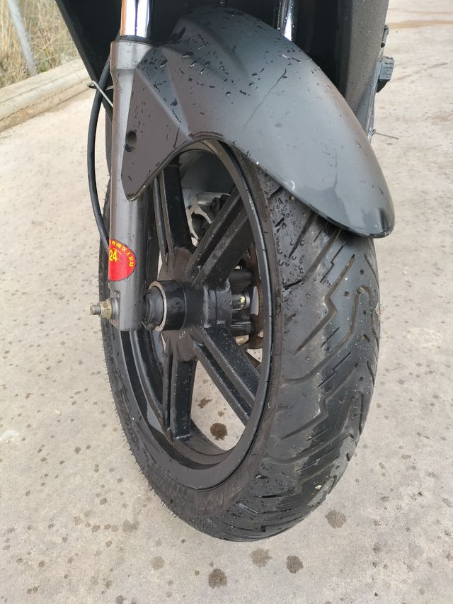 Moto 125 Kymco Agility city

