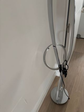 Lampara pie infinito