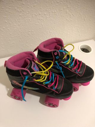 Patines de cuatro ruedas marca Fila