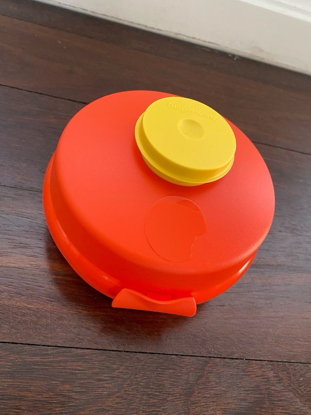 Caixa para hamburguer Tupperware