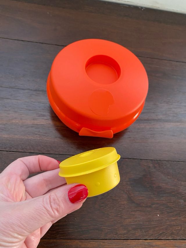 Caixa para hamburguer Tupperware