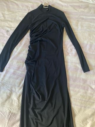 Vestido largo negro cuello alto H&M