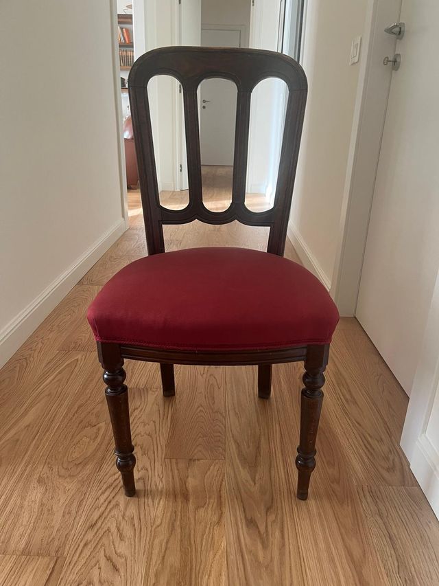 N, 6 SEDIA DIM. 47 X 44 X H. 92 CM