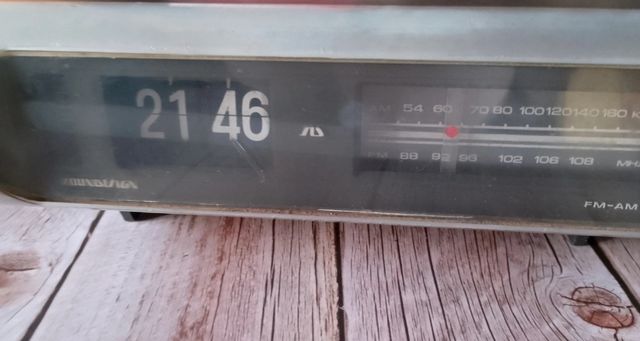 Radio orologio clock sveglia alarm flip