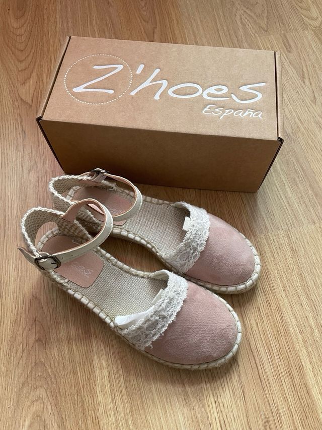 Valencianas rosa con puntilla