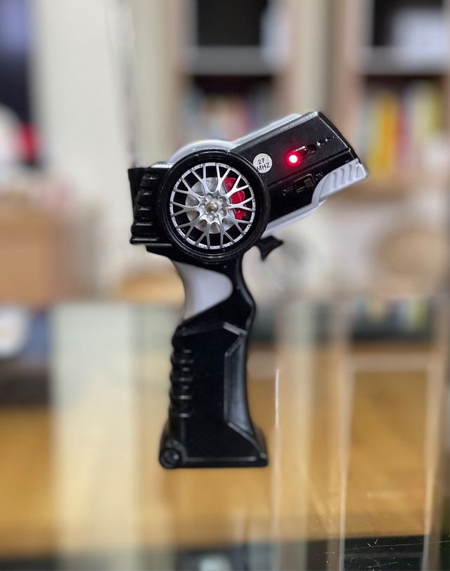 MOTO RADIO CONTROL 
MONSTER CROSS SCALA 1:6