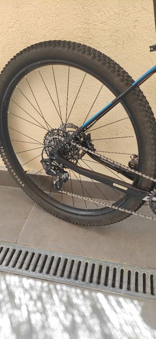 BICICLETA MTB CUBE