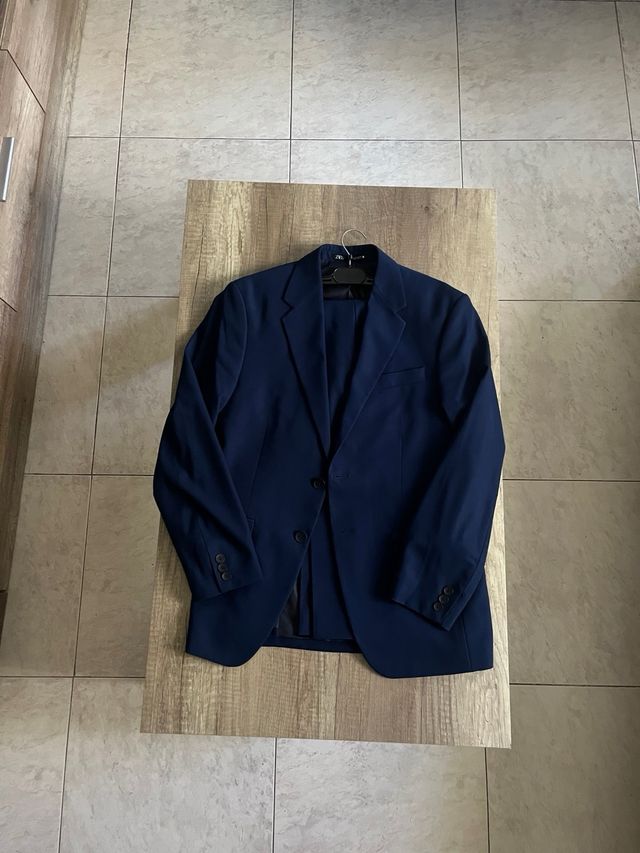 Traje completo de hombre de Zara