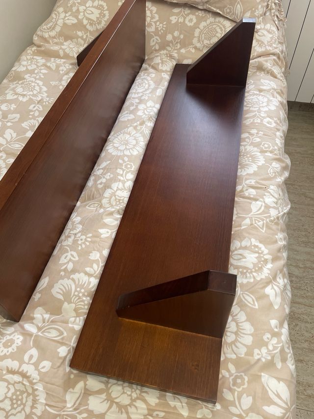 Estantería madera maciza