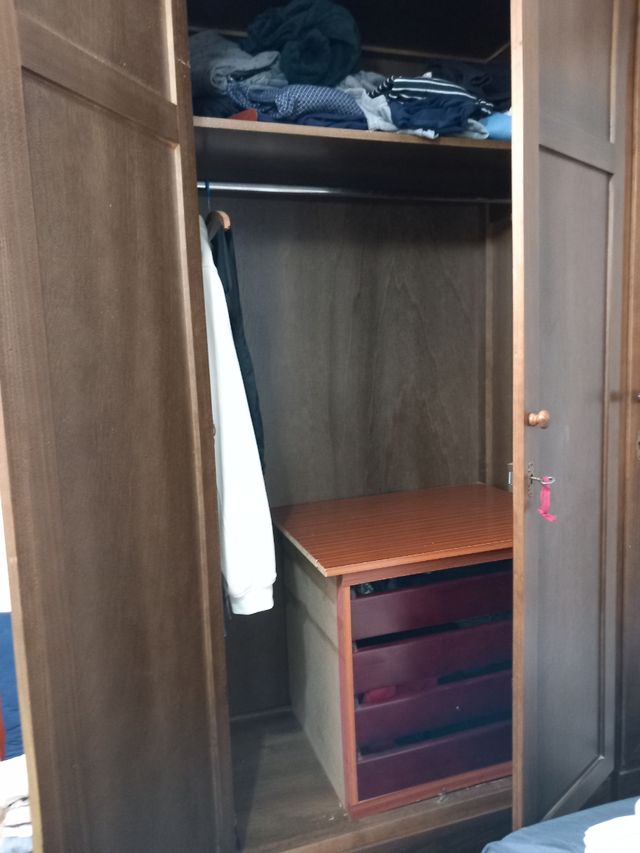 Armario 3 puertas con cajones 