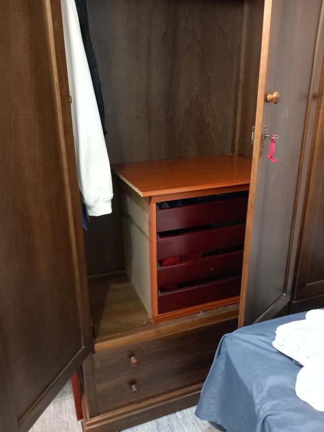 Armario 3 puertas con cajones 