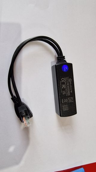 POE SPLITTER 12V/1A. USB HEMBRA