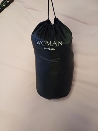 Plumifero ultra ligero del corte ingles