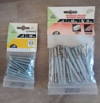 Lotes de tornillos 2 modelos.