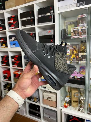 Jordan First Class 