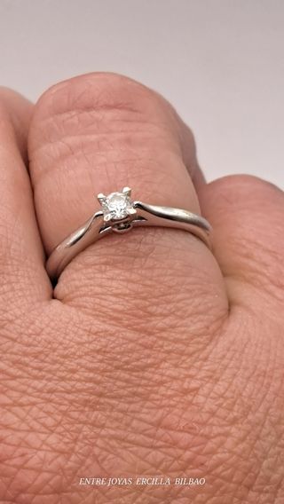 SOLITARIO ORO 18K BLANCO DIAMANTE 