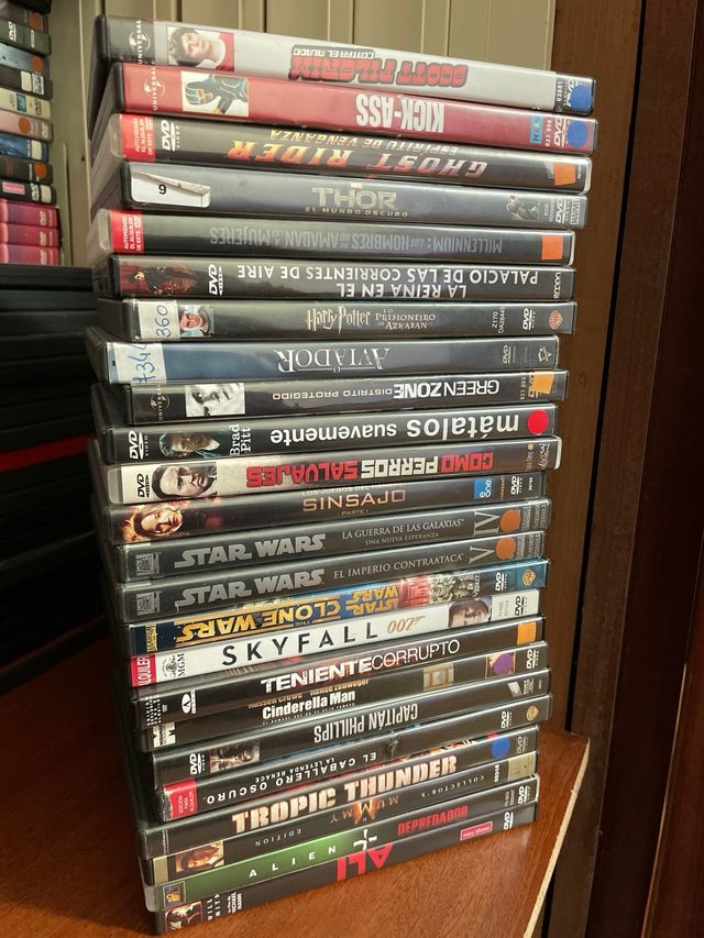 17 DVDs lote peliculones comerciales