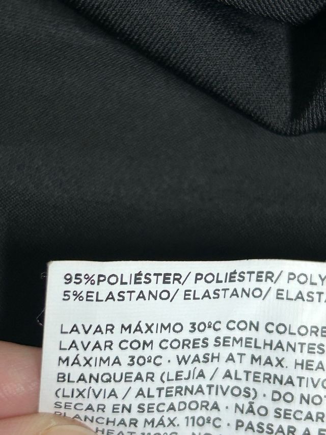 Camisa Negra Collection - NUEVA