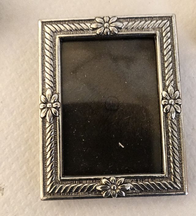 Lote de 3 pastilleros y un porta fotos mini