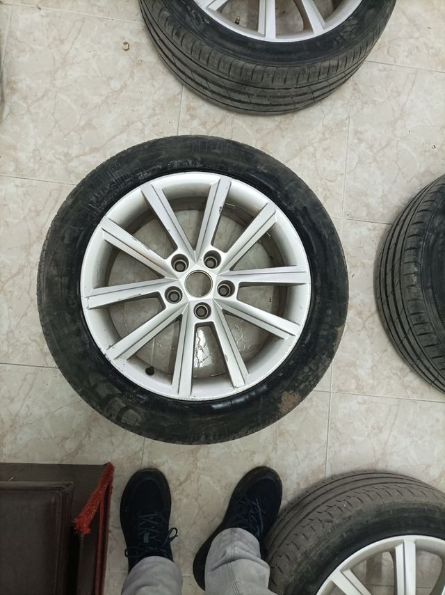 4 Llantas aluminio grupo Vag