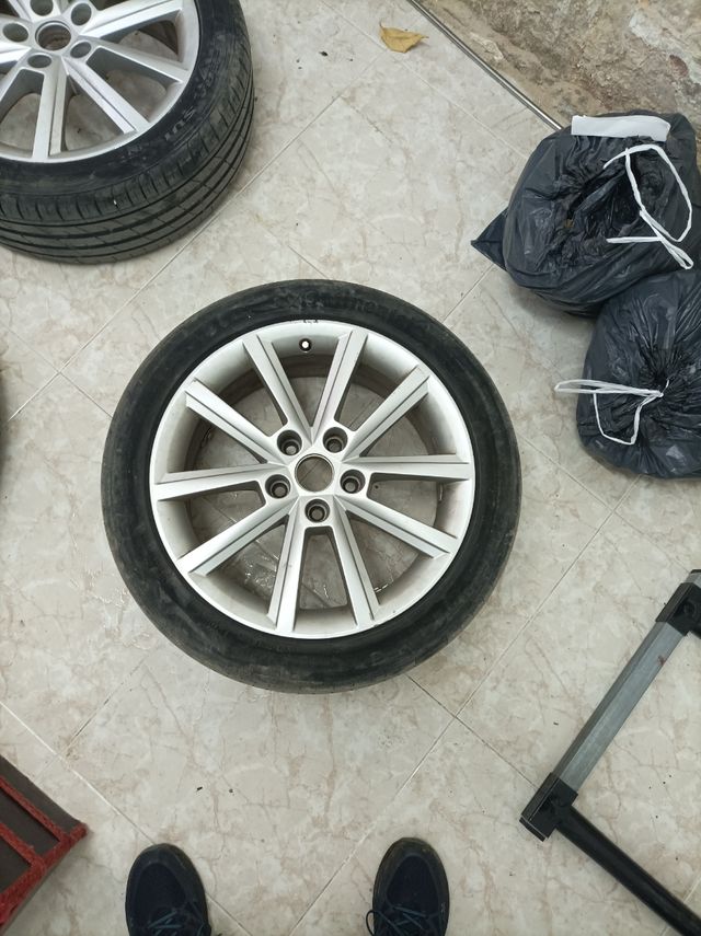 4 Llantas aluminio grupo Vag