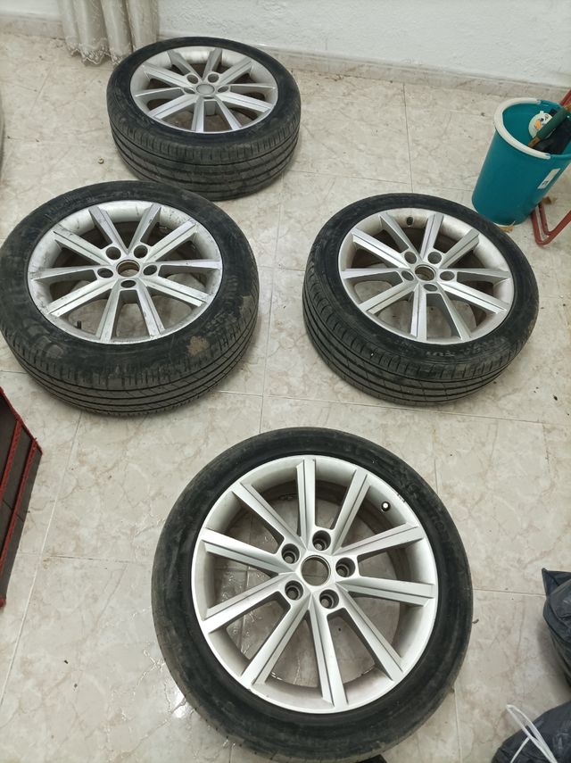 4 Llantas aluminio grupo Vag