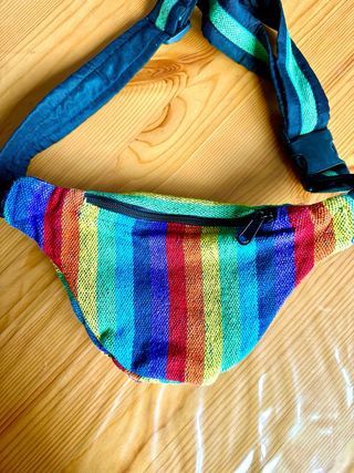 Riñonera de rayas de colores