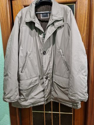 Abrigos talla XXXL por 10 euros 