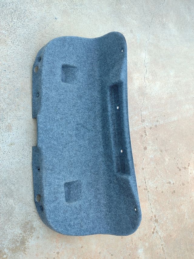 Tapizado portón BMW e90 lci