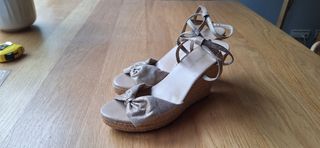 SANDALIAS T38