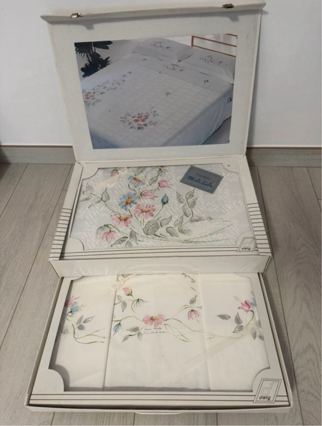 Set coordinato, copriletto più lenzuola. M