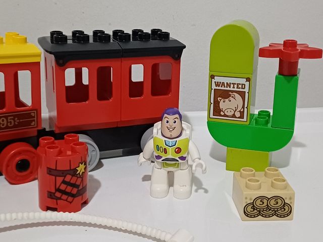 Lego Duplo tren Toy Story