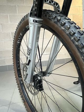 YT izzo blaze 29 talla L