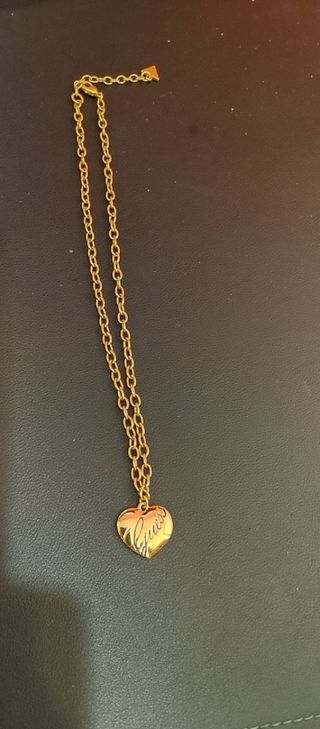 Colgante guess