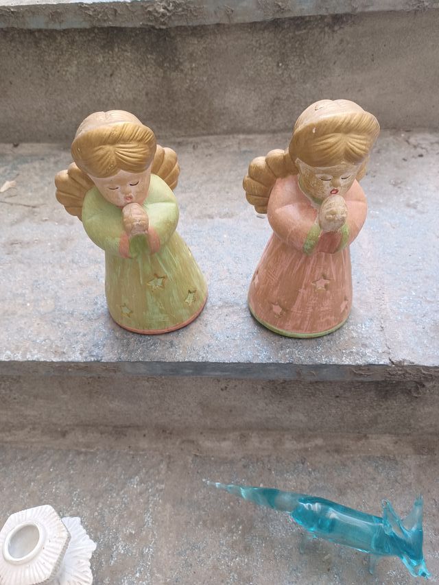 angioletti in gesso e ceramica