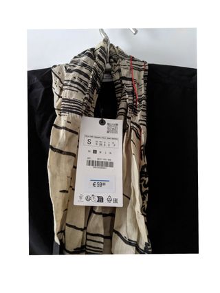 Zara. Blusa pañuelo T. S