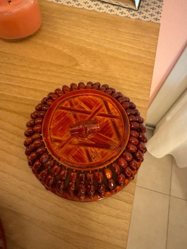 Cestino in legno lucido