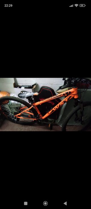 Bicicleta WST Poison de  29" talla "S"