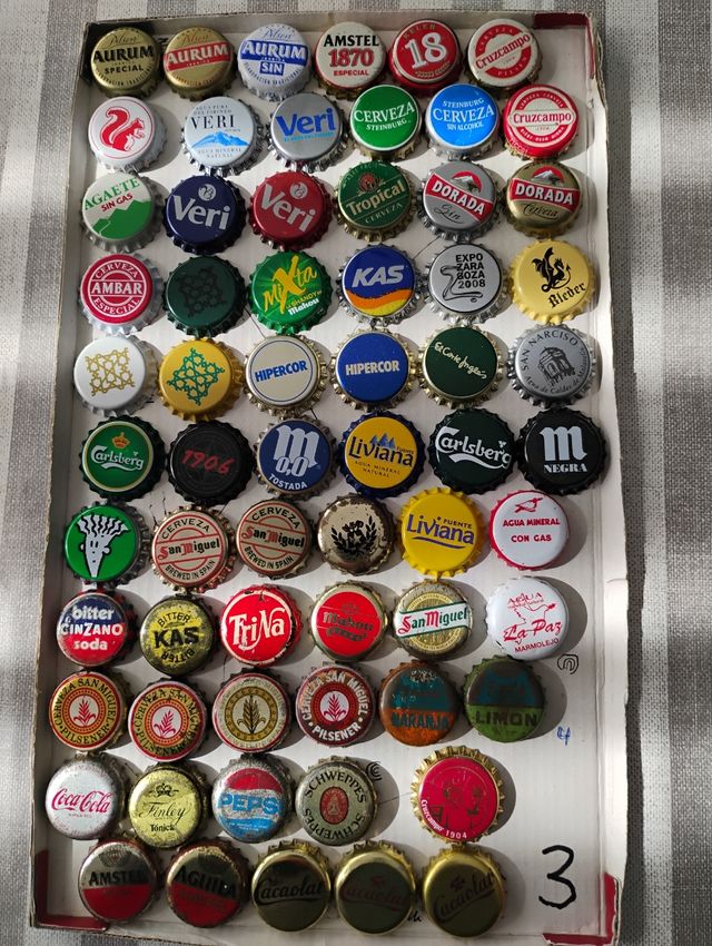 Chapas de cervezas y refrescos
