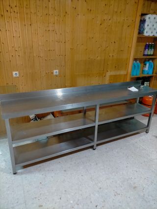 Mueble de acero inoxidable 