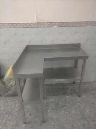 Mueble de acero inoxidable 