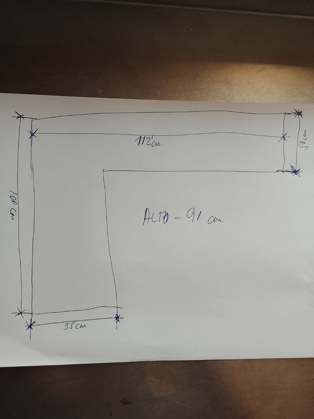 Mueble de acero inoxidable